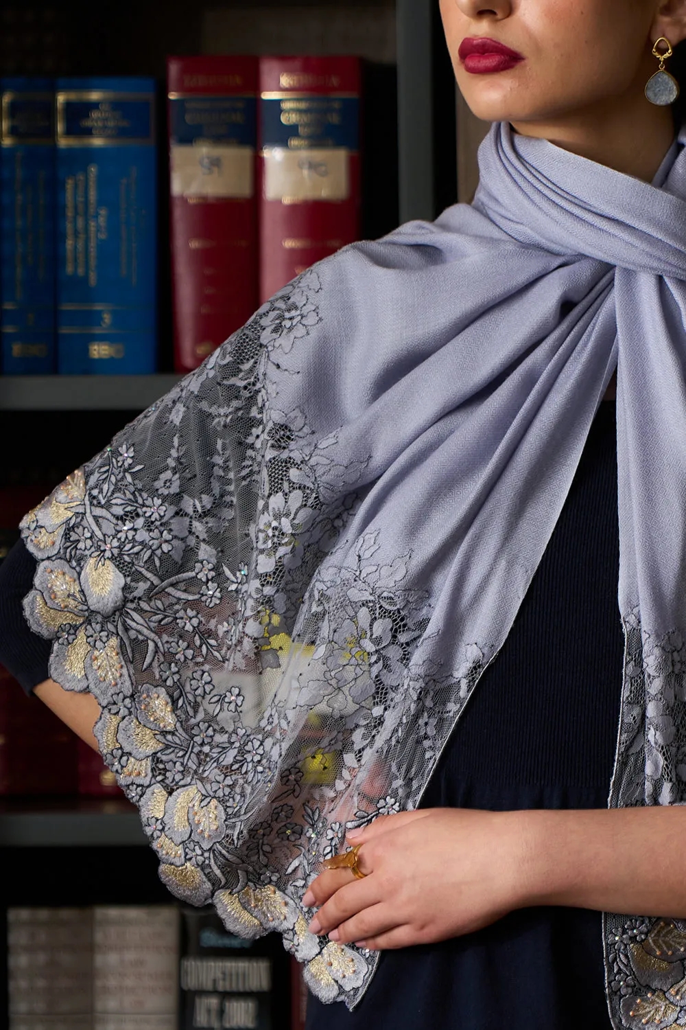 Dainty Petals | Embroidered Wool Silk Stole