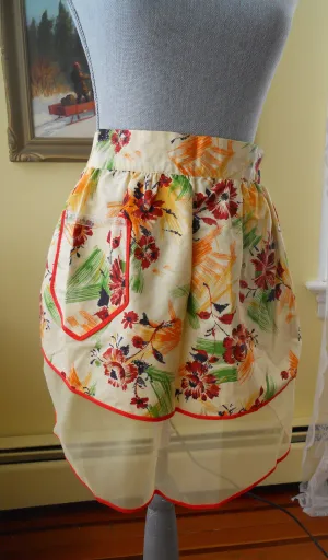 Vintage Reversible Apron Cheerful Yellow and Floral Farmhouse Decor, Kitchen Apron, Hostess Apron